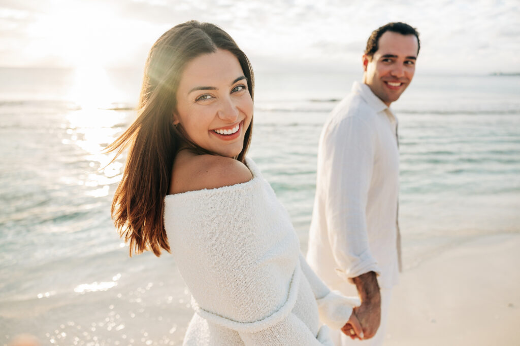 Maternity photography near Kimpton Seafire Resort in Grand Cayman