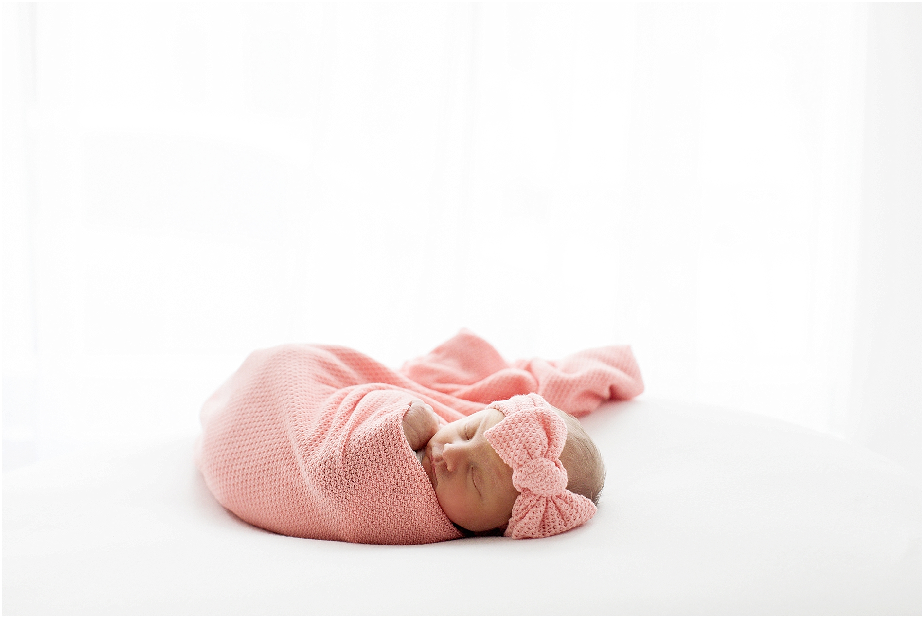 newborn photographers in london ontario and grand cayman_2025